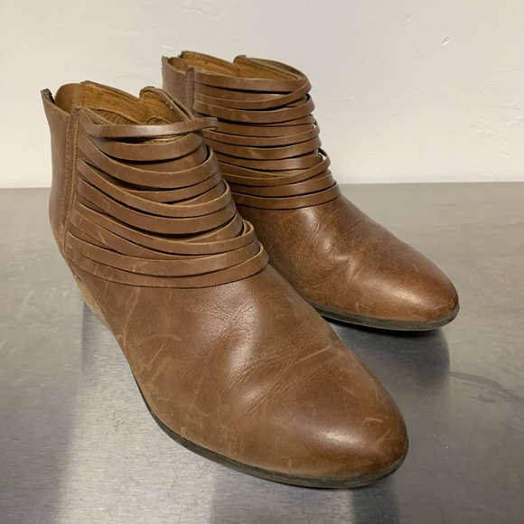Brown Leather booties - Picture 1 of 3